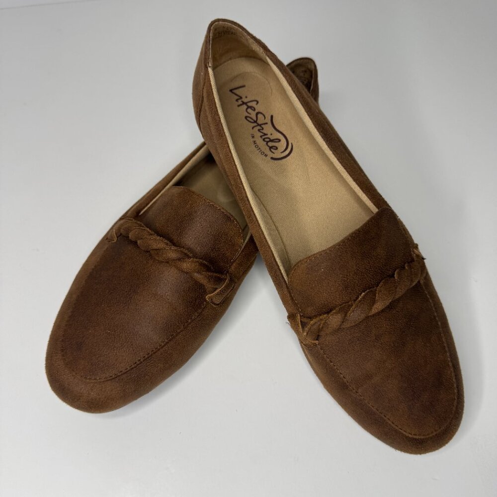 Life Stride Beige Women’s Isabelle Loafer Size 7